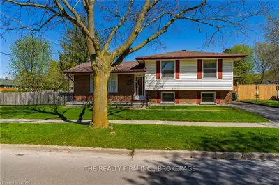 124 BANCROFT Road, London East, ON N5V 1C7