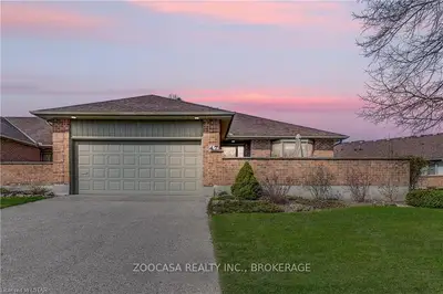 5 CADEAU Terrace 47, London South, ON N6K 4H9