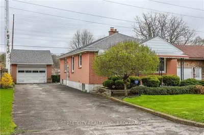 210 ELLSWORTH Avenue, London East, ON N5W 1J6