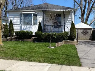 790 CURRY Street, London East, ON N5Y 1N6