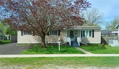 3193 RIVER Street, Brooke-Alvinston, ON N0N 1A0