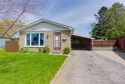 146 OTTAWA Court, London East, ON N5W 5M2