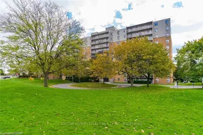 931 Wonderland Road S 709, London South, ON N6K 2X6