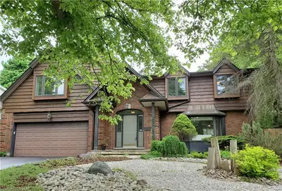 34 FRIARS Way, London North, ON N6G 2A8