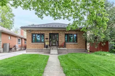 384 GREY Street, London East, ON N6B 1G9