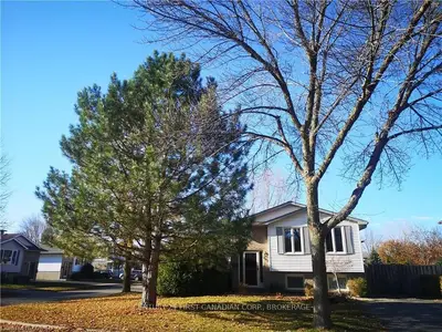 103 ARDSLEY Crescent LOWER UNIT, London North, ON N6G 3W6