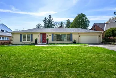 529 CANTERBURY Road, London North, ON N6G 2N5