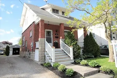 352 EMERY Street E, London South, ON N6C 2E5