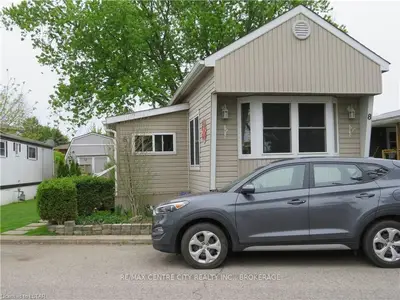 2189 DUNDAS Street 8, London East, ON N5V 1H3