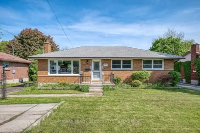 1204 Huron Street, London East, ON N5Y 4K9