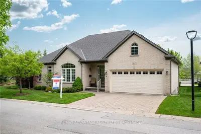 505 BLUE JAY Drive 87, London North, ON N5X 4K7