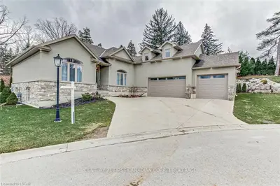 505 JARVIS Street 6, London South, ON N6K 1X3