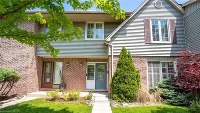806 BERKSHIRE Drive, London South, ON N6J 3W2