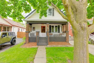 74 EMERY Street E, London South, ON N6C 2C8