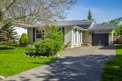 39 CHAPPLE HILL Road, London North, ON N6G 2H2