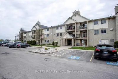 737 Deveron Crescent 212, London South, On N5z 4x9