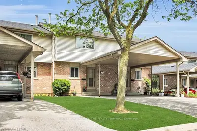151 BONAVENTURE Drive 44, London East, ON N5V 4M1