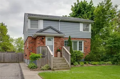 1171 DOBIE Street, London East, ON N5Y 3L9
