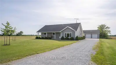 8812 CONCESSION 8 Road, Amherstburg, ON N0R 1J0