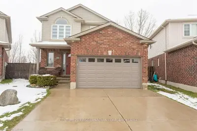 943 BRADSHAW Crescent, London North, ON N5X 0B6