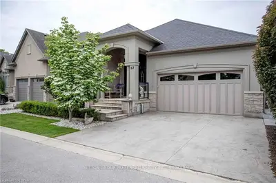 1515 SHORE Road 17, London South, ON N6K 5B7