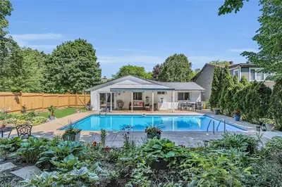 143 YARDLEY WOOD Road, London North, ON N6G 2J2