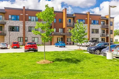 263 BUTLER Street 203, Lucan Biddulph, ON N0M 2J0