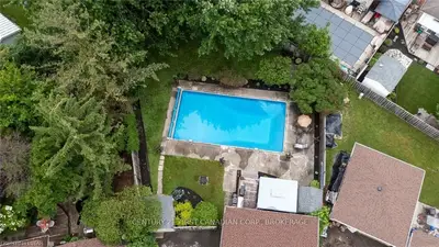 30 UPCOTT Crescent, London South, ON N6E 1S7