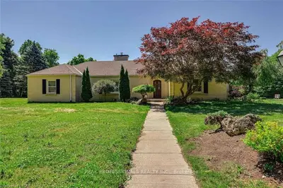 47 WESTCHESTER Drive, London North, ON N6G 2K6