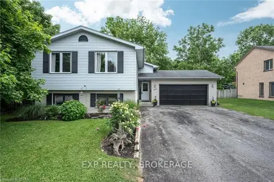 651 SEBURN Drive, Strathroy-Caradoc, ON N0L 1W0
