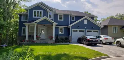 320 PHYLLIS Street, London South, ON N6J 2Z4
