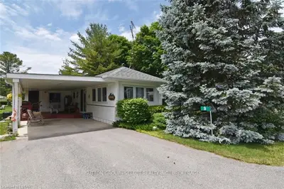 9385 IPPERWASH Road 9, Lambton Shores, ON N0N 1J3