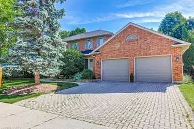 376 GRANGEOVER Avenue, London North, ON N6G 4K5