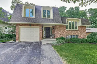 178 DEARBORN Avenue, London South, ON N6K 3A2