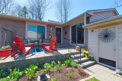 529 TOPPING Lane, London South, ON N6J 3M8