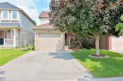 680 Oakcrossing Road, London North, On N6h 5t7