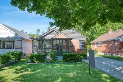 125 LINWOOD Street, London East, ON N5Y 1W5