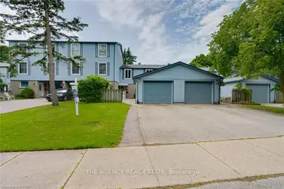 951 DALHOUSIE Drive, London South, ON N6K 1M8
