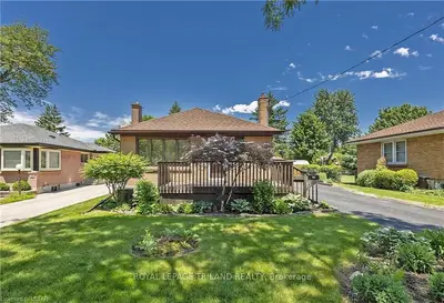 738 ROWNTREE Avenue, London South, ON N6C 2M1
