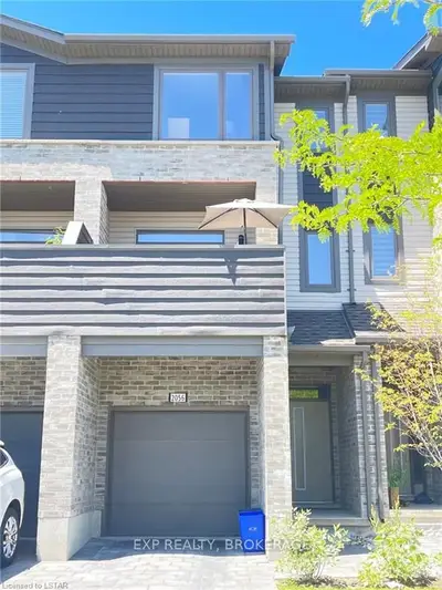 2056 Meadowgate Boulevard, London South, ON N6M 1K1