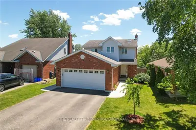 9 SPRINGETT Court, London North, ON N6G 4S6