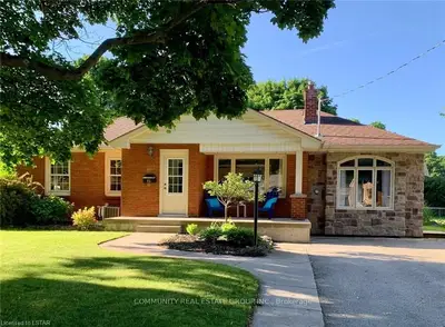65 DAVID Street, London South, ON N6P 1B4