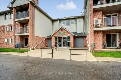 130 CONWAY Drive 157, London South, ON N6E 3M9
