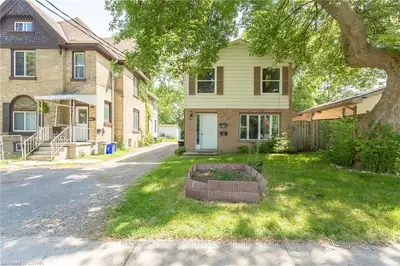 560 ONTARIO Street, London East, ON N5W 3Y1