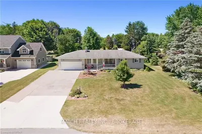 1 NICHOLS Drive, Chatham-Kent, ON N0P 1A0