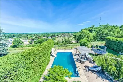 187 SOMERSET Crescent, London South, ON N6K 3S5