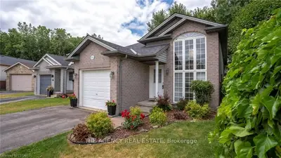 264 EXMOUTH Circle, London East, ON N5V 5G6