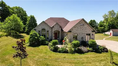 33943 Fifth Line, Southwold, On N0l 1p0