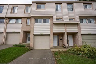1238 LIMBERLOST Road 40, London North, ON N6G 3A5