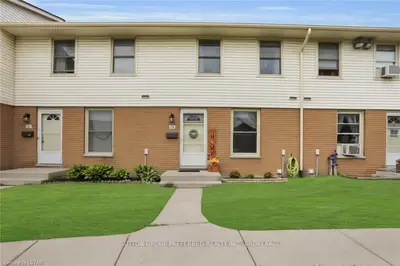 51 SHOLTO Drive 128, London South, ON N6E 2H9